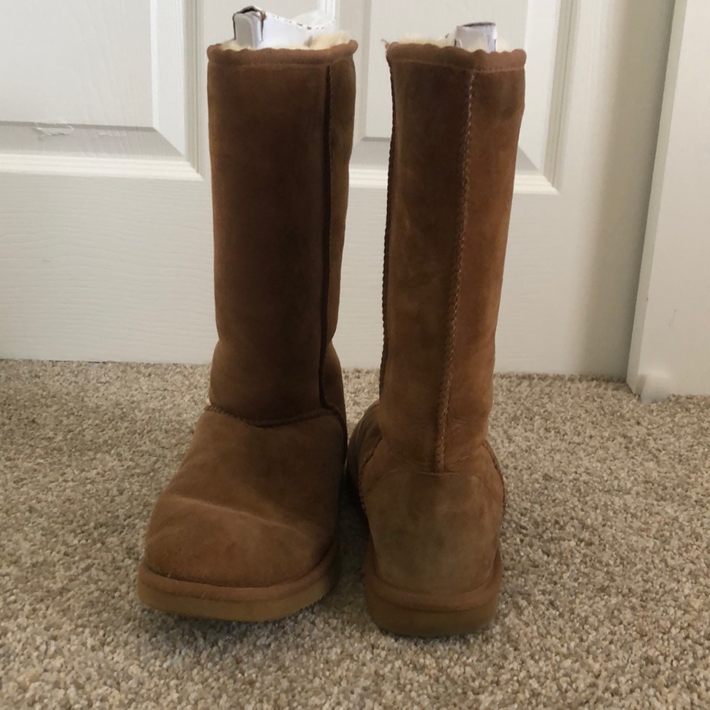 Ugg like boots brown suede Sherpa size 7